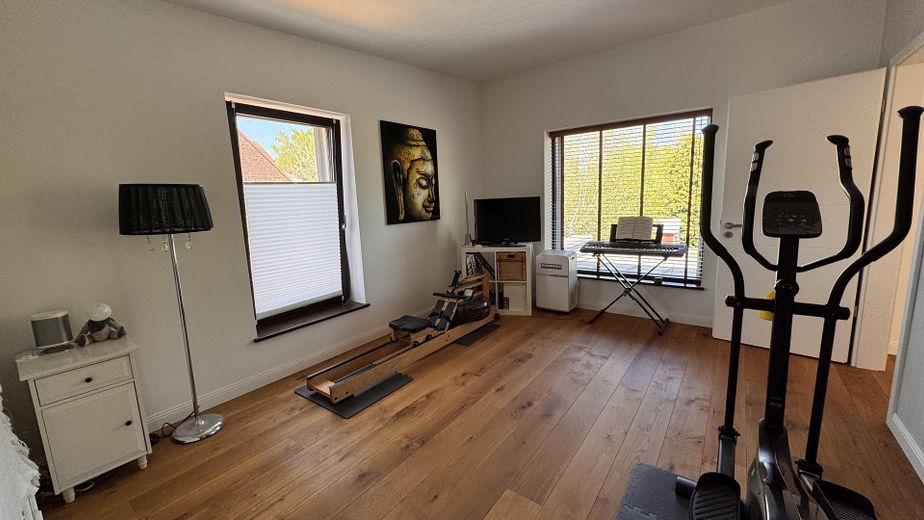 Schlaf-/Gästezimmer OG