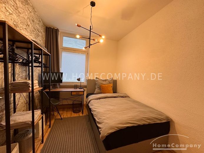 Appartamento arredato modernamente a Alt-Saarbrücken – a05b23b9d43fb6b75c09332fa5cdbffcc7cbc741.jpg