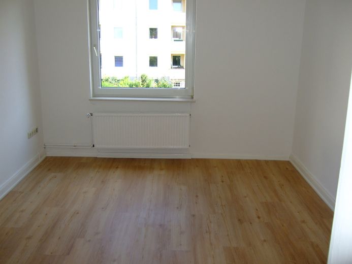 Güzel, aydınlık, 2 odalı daire – Wohnraum