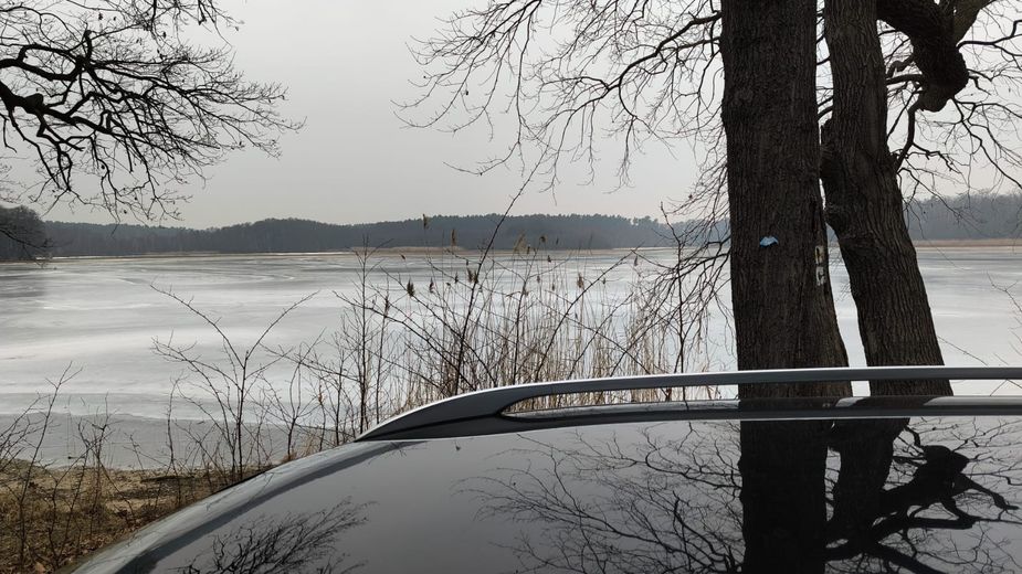Der See ist 3 Minuten entfernt