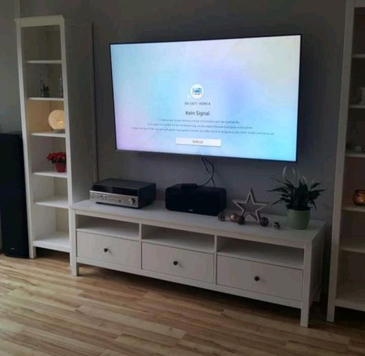 Charmante 3,5-Zimmer-Dachgeschosswohnung in ruhiger Wohnlage von Winnenden – Wohnzimmer
