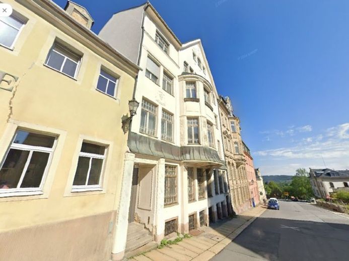 Repräsentatives Wohn-u. Geschäftshaus mit Nebengebäude in Annaberg-Buchholz – Foto 1