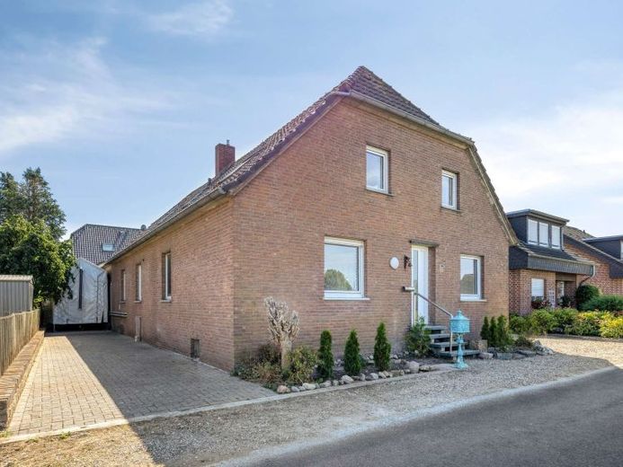 Kalkar: Charakterhaus mit Potenzial: Gestalten Sie Ihr individuelles Wohlfühldomizil! – Foto 1