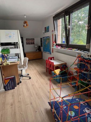 Затишний міський оазис — будинок із садом, за 20 хвилин від Александерплац – Kinderzimmer OG