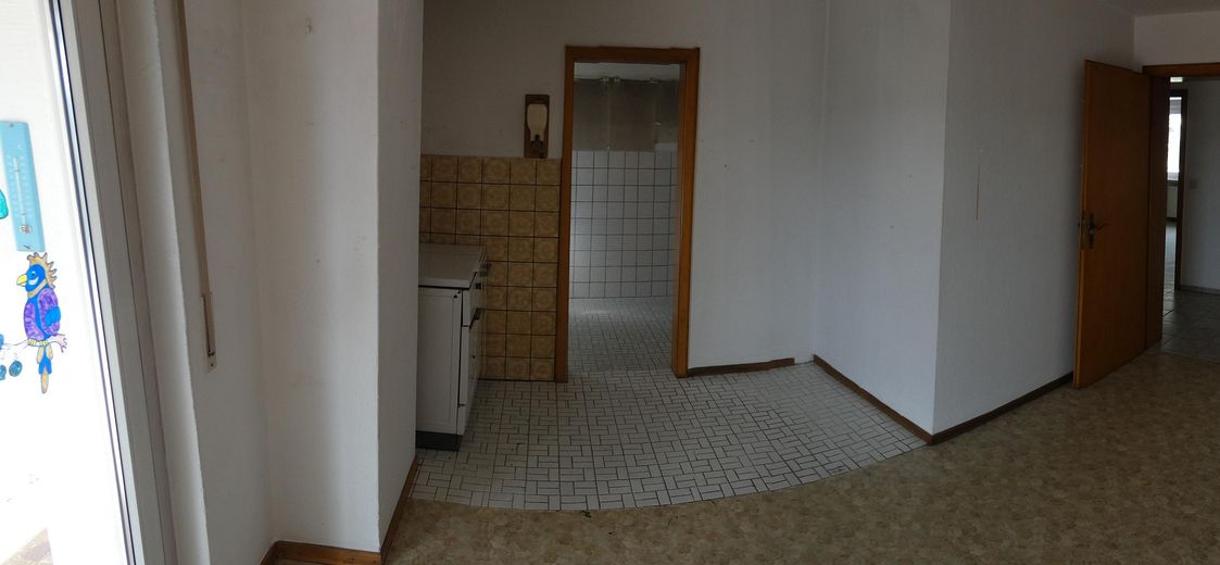 Mehrfamilienhaus mit Südlage und traumhaftem Ausblick – Küche OG