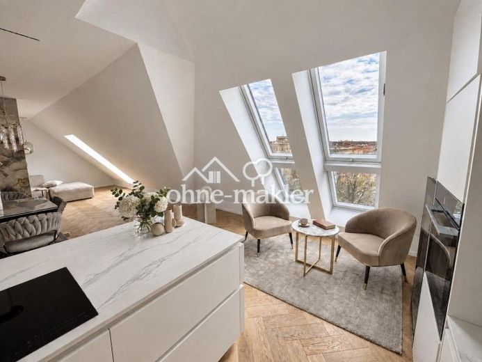Última planta con ascensor: ático de 131 m², renovado y ampliado en 2025/26 – Potsdam West – Foto 1