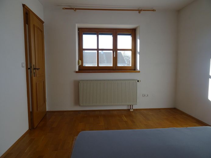 1OG Schlafzimmer West