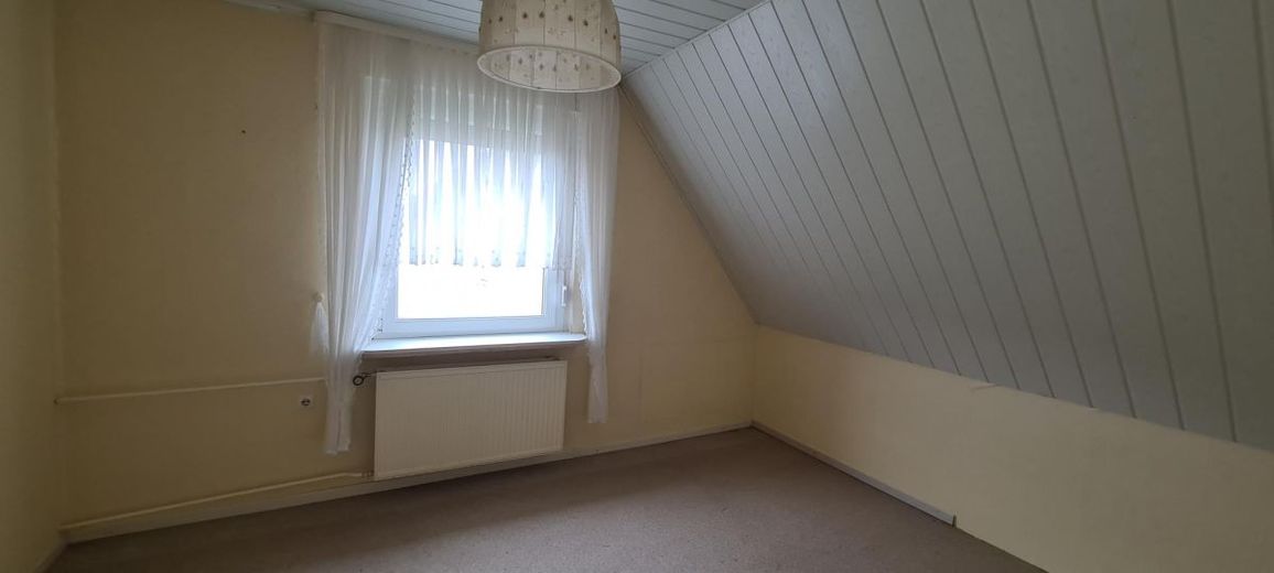 ab sofort: Einfamilienhaus in ruhiger Dorflage nahe Hermsdorf, Preis VB – Kinderzimmer 2