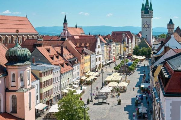 Parcela edificable en una ubicación privilegiada de Straubing – resolución preliminar para 29 unidades residenciales, incluido garaje subterráneo
