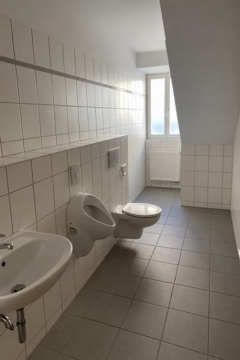 Приміщення з характером для практики, терапії або офісу в Арнштадті – Фотографія 7