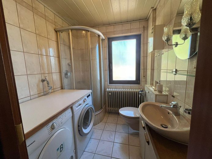 Sonnige Dachgeschosswohnung mit Terrasse in Lauterbach (Schwarzwald)– 4,5 Zimmer, Garage inklusive! – Foto 14