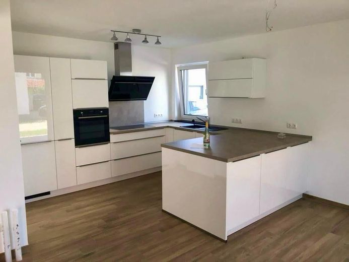 hochwertige Einbauküche 