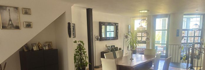 offener Wohn- und Essbereich 1