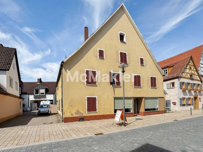 Historisches Wohn- & Geschäftshaus im Herzen von Hilpoltstein – Foto 1