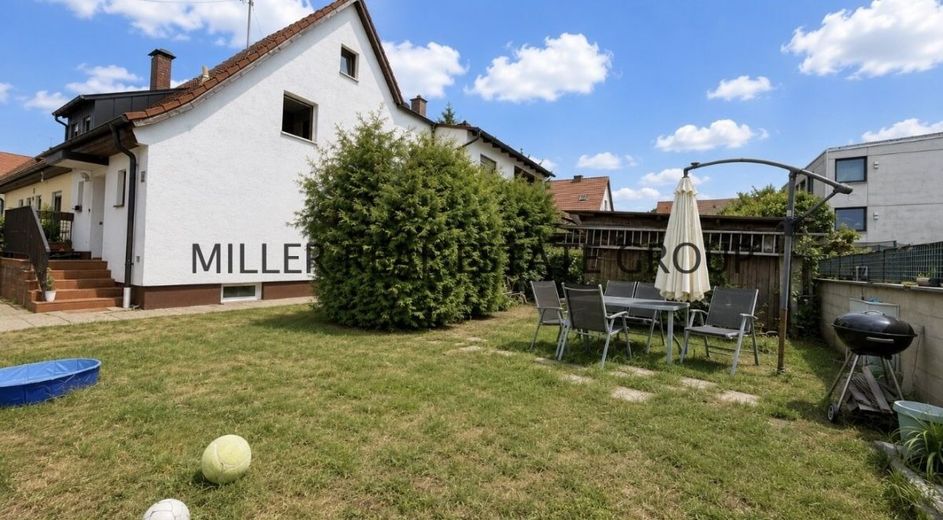Zwei Häuser auf einem Grundstück in Ingolstadt - mit Garten &amp; Entwicklungspotenzial! – Gartenbereich