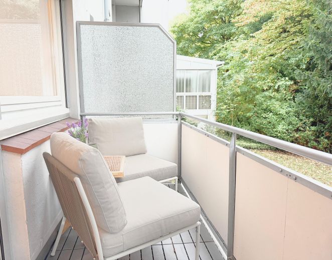 Balkon mit Gartenblick