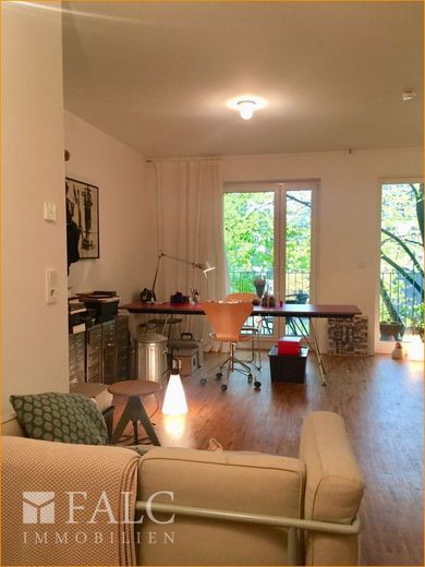 Wohnzimmer links