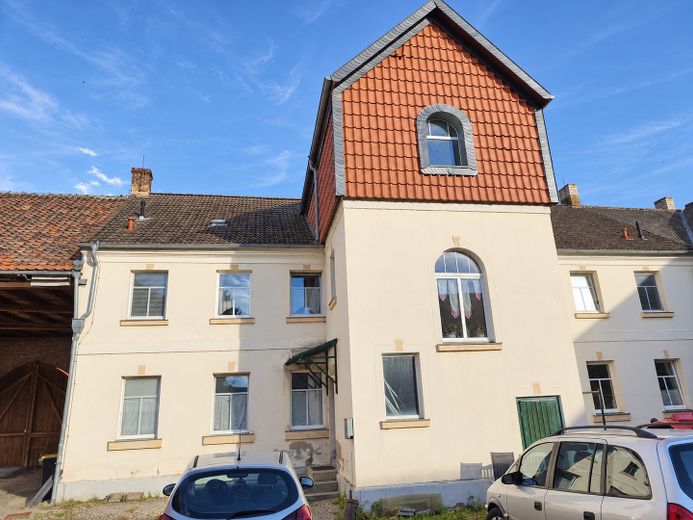 Voll vermietetes Mehrfamilienhaus | 3 WE + 6 Garagen | 11,14 % Rendite – Foto 4
