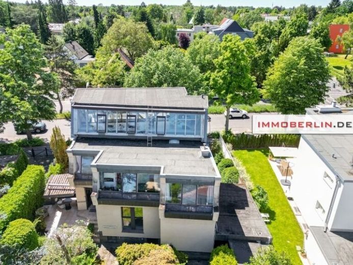 IMMOBERLIN.DE - Großzügiges Ein-/Zweifamilienhaus mit individuellem Ambiente – Foto 1