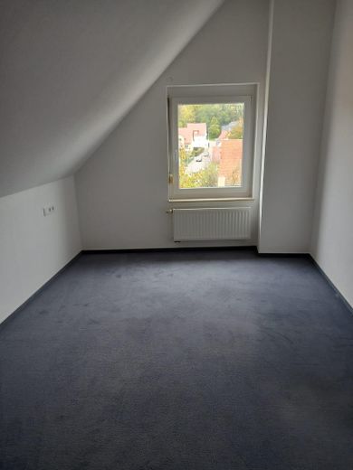 3,5 Zimmer Maisonette-Wohnung – Schlafzimmer