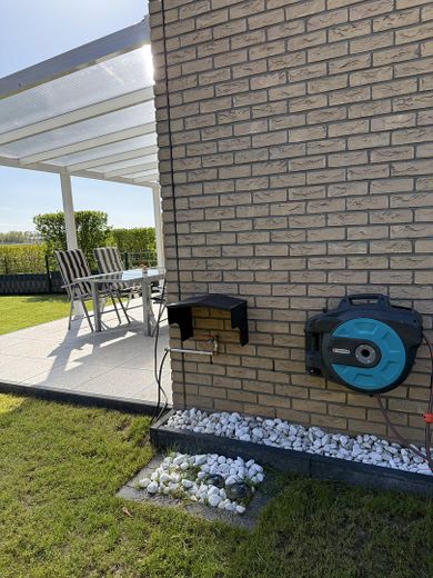Frisch renoviertes Reihenendhaus mit Gartenparadies & XL-Terrasse – Gartenbewässerung automatisier