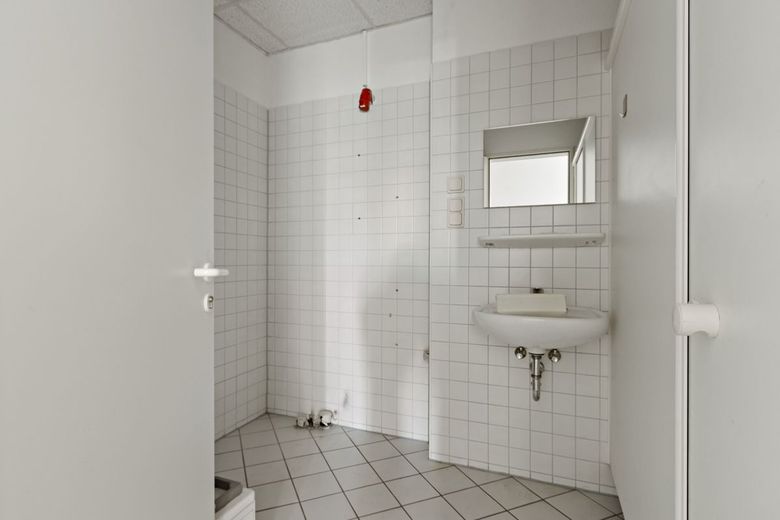 Praxisfläche in der Heideringpassage zu vermieten! – Toilette