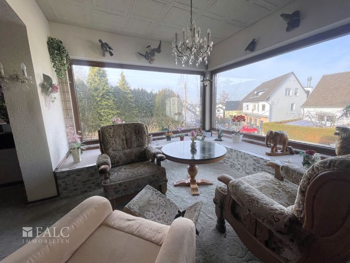 Aus Alt mach Neu - Haus mit Charme und vielen Möglichkeiten – Wohnzimmer