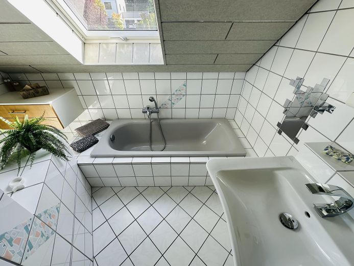 Großzügiges EFH mit sehr schöner ELW – Foto 27