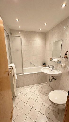 1,5-Zimmer-Eigentumswohnung in Geltendorf mit Südbalkon, 2 Stellplätzen & sofort frei – Foto 5