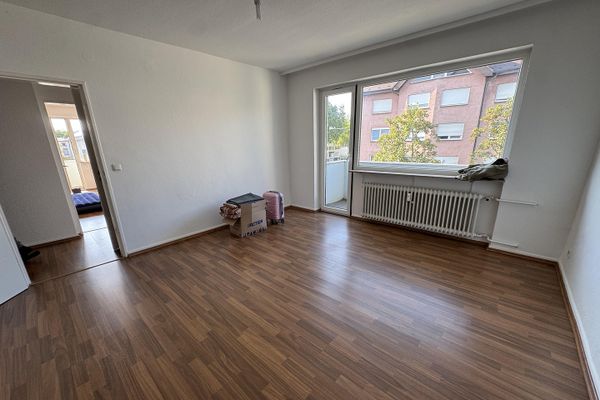 Appartement lumineux de 2 pièces avec deux balcons