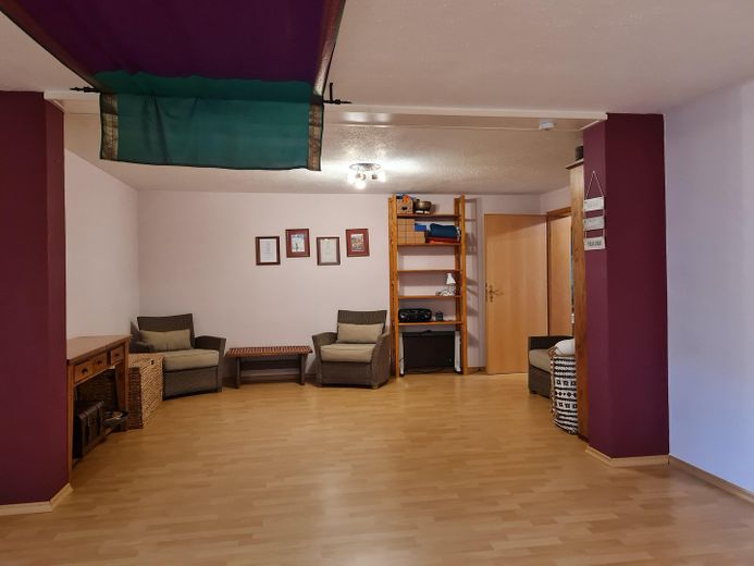 großer Raum KG