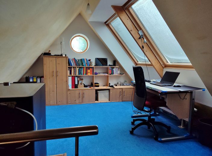 Ökologisch nachhaltiges Niedrigenergiehaus - gesund wohnen mit Lehm – Atelier
