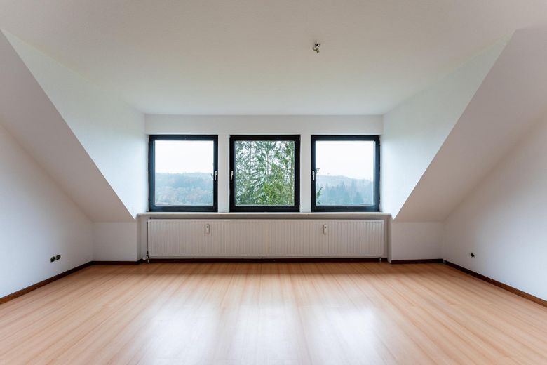 Dachgeschosswohnung Wohnen