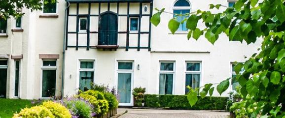 Im Staden: Ein  exklusives Stadthaus  mit 110 qm an gepflegter Privatstrasse – Exklusives Stadthaus im Staden