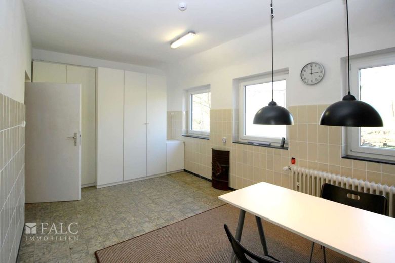 Einzigartige Immobilie - Naturnah Wohnen und Arbeiten am Neckar – Büro