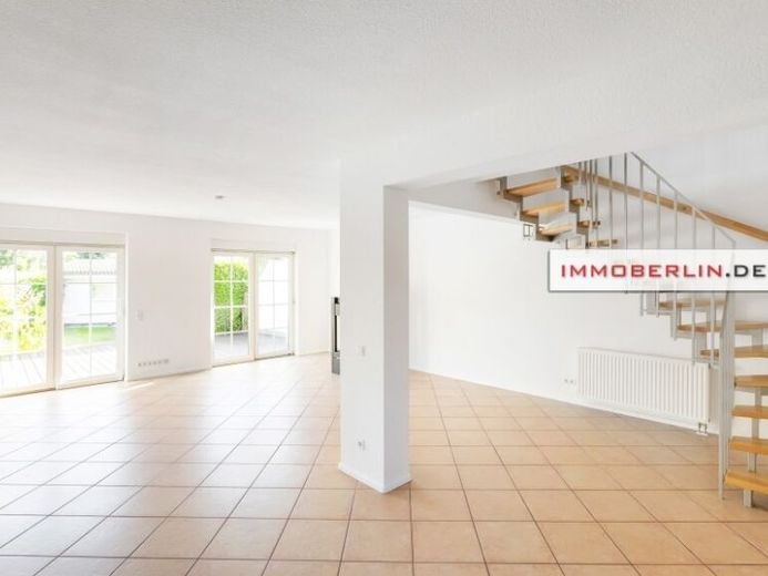 IMMOBERLIN.DE - Wunderbares Haus mit schönem Südgarten in familienfreundlicher Lage – Foto 1