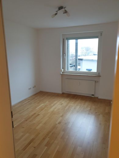 Schlaf-Kinder-Büro 1