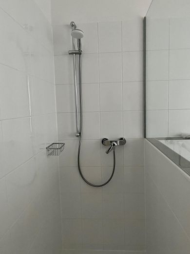 Grosse Dusche