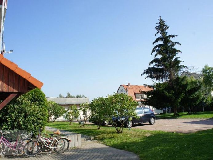 *** KLEIN... GEMÜTLICH... UND MIT KÜCHENZEILE ! *** Helle 2-Raumwohnung zu vermieten – Foto 1