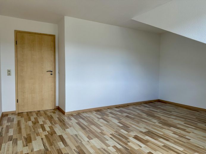 Appartement 4 pièces avec cuisine et garage à Coblence-Sud – Schlafzimmer