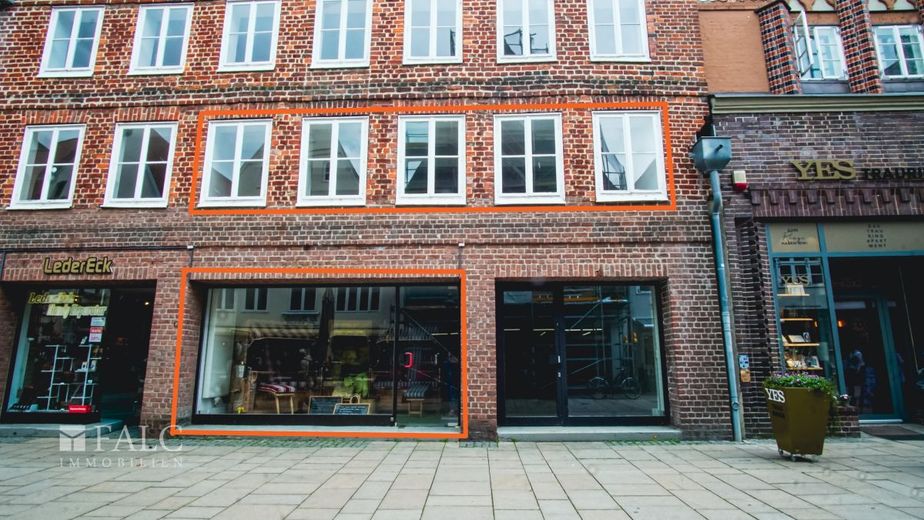 Elegant &amp; atmosphärisch  Licht, Sichtbarkeit und Charakter | Gewerbefläche mit Ausstrahlung – Außenansicht