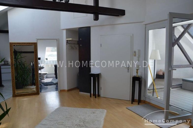 Sehr schöne 2 Zi.-Wohnung im 3. OG mit Dachterrasse. In der Nähe zur Uni, komfortable Wohnung mit KFZ-Stellplatz vor der Tür. – 2f8a56a2918c8748e411380e26e5ff48203c452c.jpg