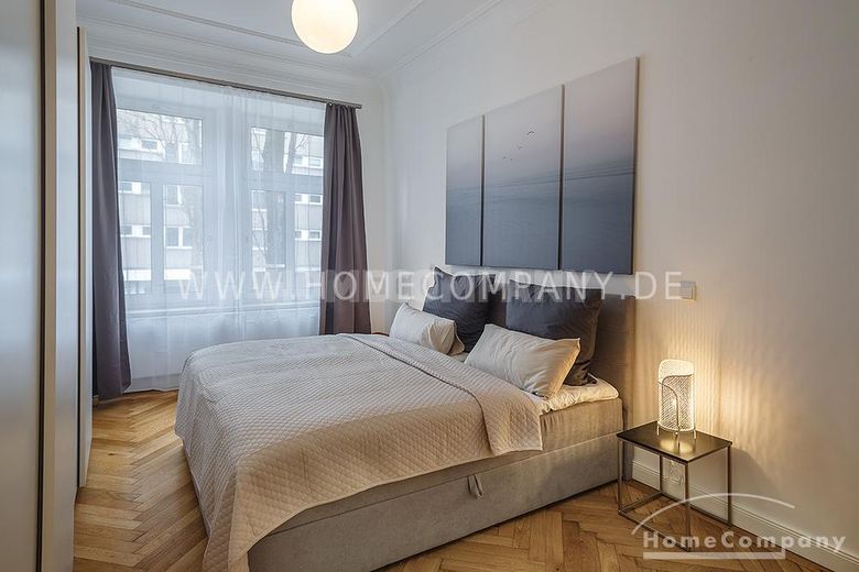 Kernsanierte und hochwertig möblierte 4-Zimmer-Wohnung mit Balkon – f2baf4fd4aac71dd7e83a5da7311f7234ad862c2.jpg