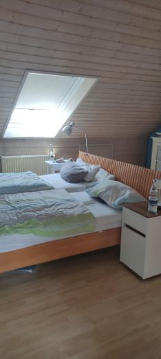 Grosszügiges RH mit 4 Schlafzimmer, 2 Bädern in Horheim-Wutöschingen von Privat – DG Schlafzimmer