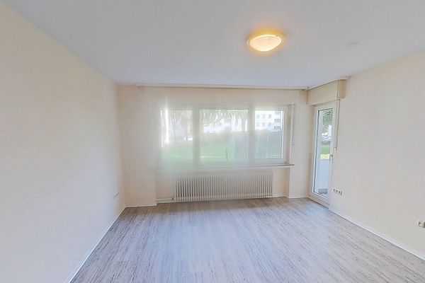Große 3-Zi.-Whg. mit BALKON in Paderborn-Sennelager