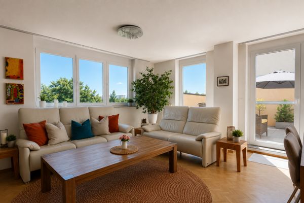 Abitare in esclusiva: maisonette di 4 locali con ampia terrazza sul tetto!