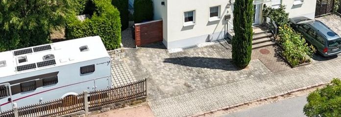 TOP!! Bliźniak w Weinböhla, ok. 131 m² pow. mieszkalnej, 5 pokoi, EBK, piwnica, ***BEZ PROWIZJI***