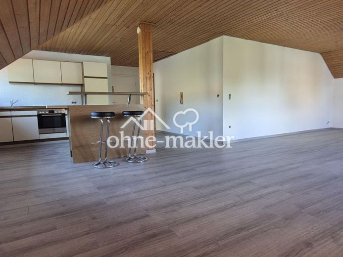 Erstbezug nach Renovierung – lichtdurchflutete 2‑Zi.-Wohnung mit Garage & Glasfaseranschluss – Foto 1