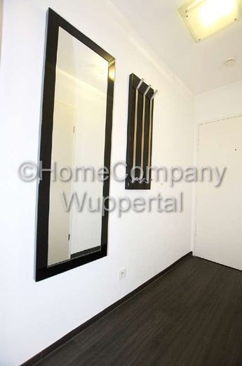 Business apartment with high-quality furnishings, cleaning service and DSL Wi-Fi – 9bcbd7f62509951acd5bda6f4188e395d1492791.jpg