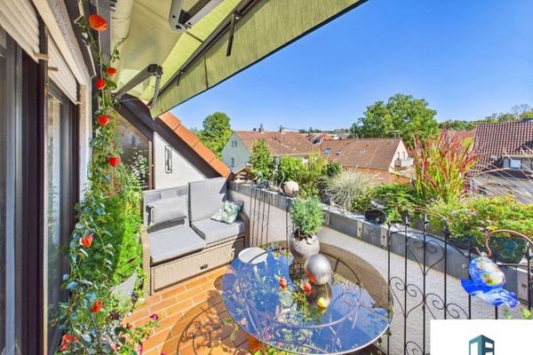 Vistas panorámicas sobre Bad Kreuznach: vivienda modernizada en KH Süd, incl. ascensor y plaza de garaje subterránea